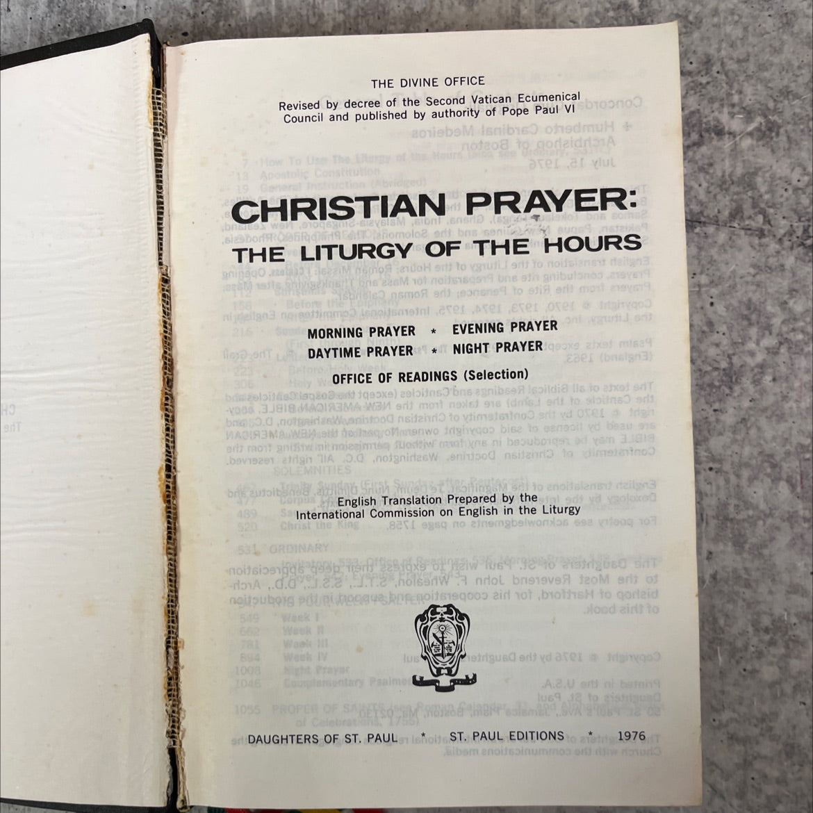 the divine office book, by not stated, 1976 Hardcover image 2