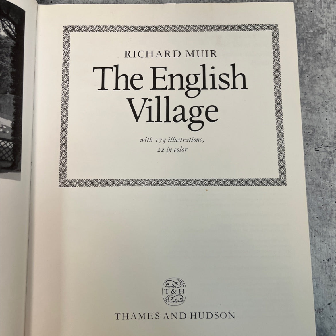 the english village book, by richard muir, 1980 Hardcover image 2