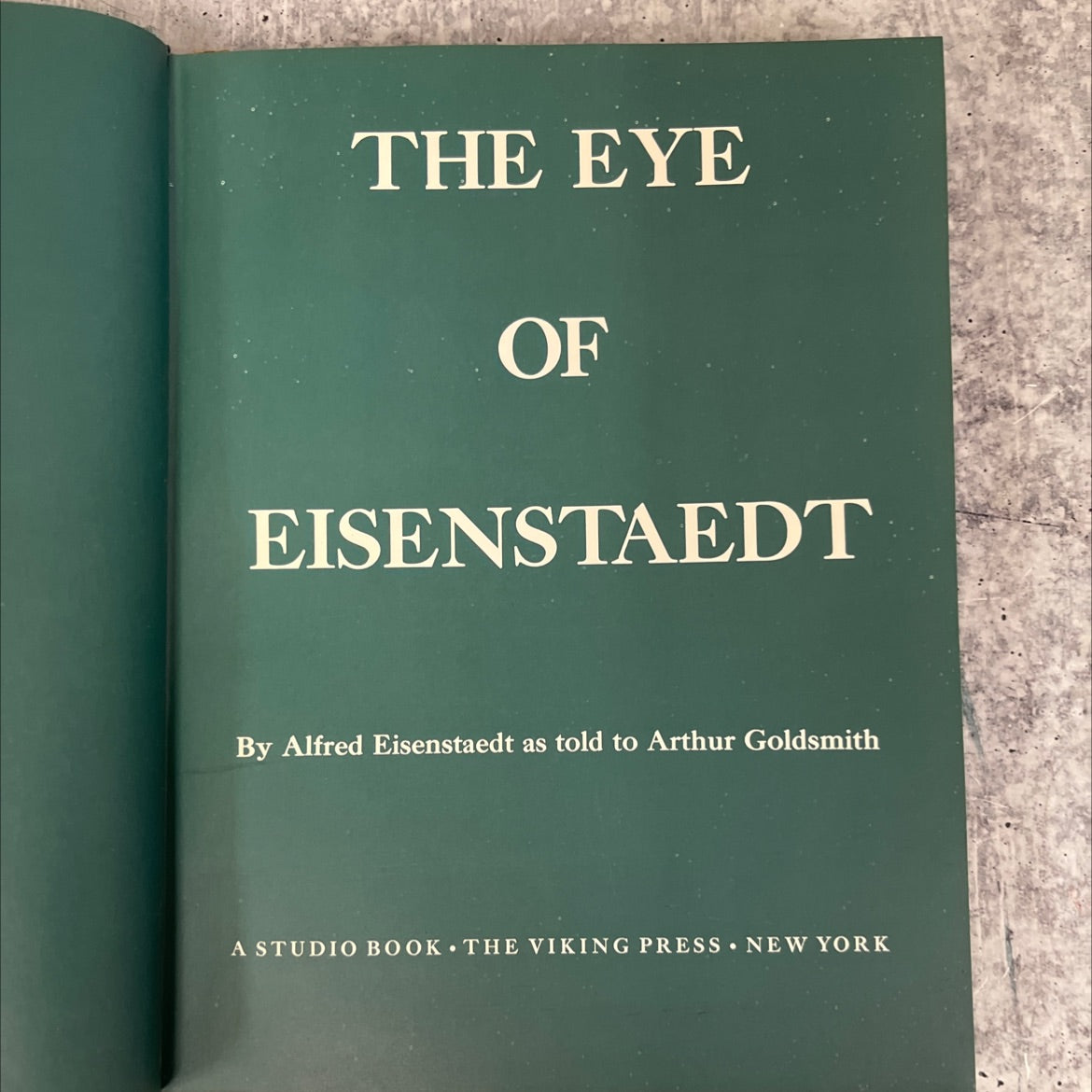 the eye of eisenstaedt book, by alfred eisenstaedt as told to arthur goldsmith, 1969 Hardcover, Vintage image 2