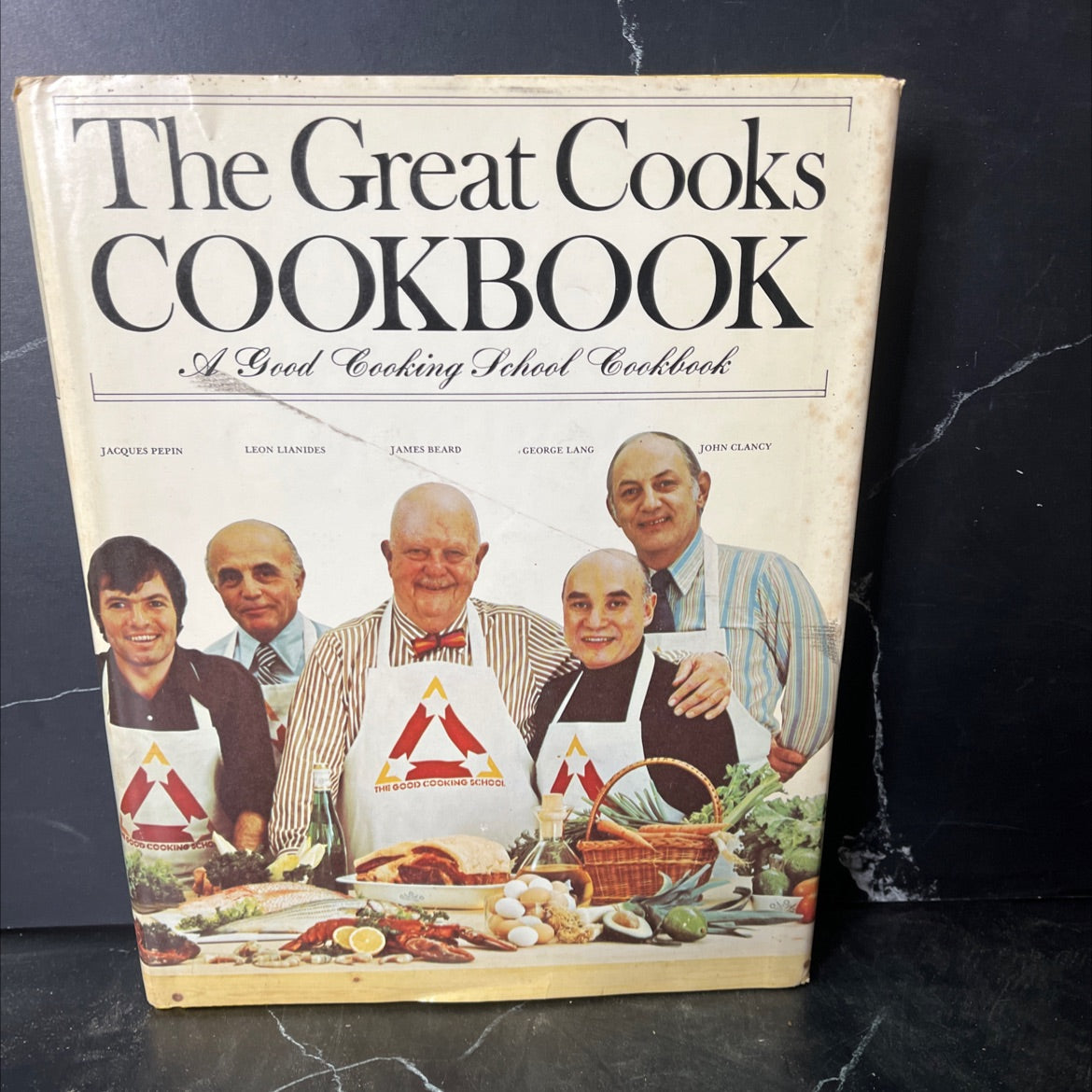 the great cooks cookbook book, by james beard, alexis bespaloff, philip brown, john clancy, edward giobbi, george lang, image 1