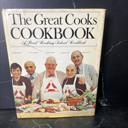 the great cooks cookbook book, by james beard, alexis bespaloff, philip brown, john clancy, edward giobbi, george lang, image 1