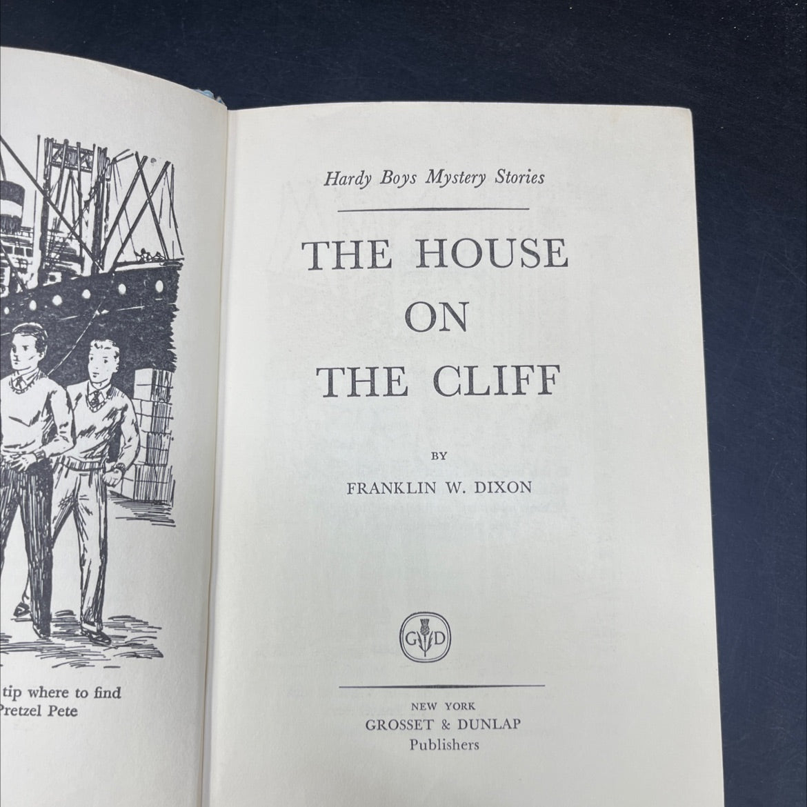 the house on the cliff book, by franklin w. dixon, 1959 Hardcover image 2