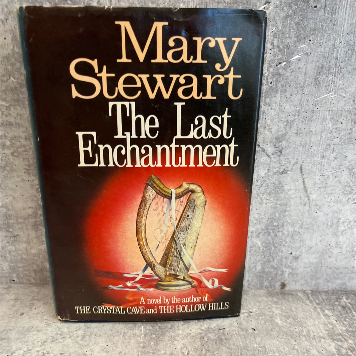 the last enchantment book, by Mary Stewart, 1979 Hardcover, Vintage image 1