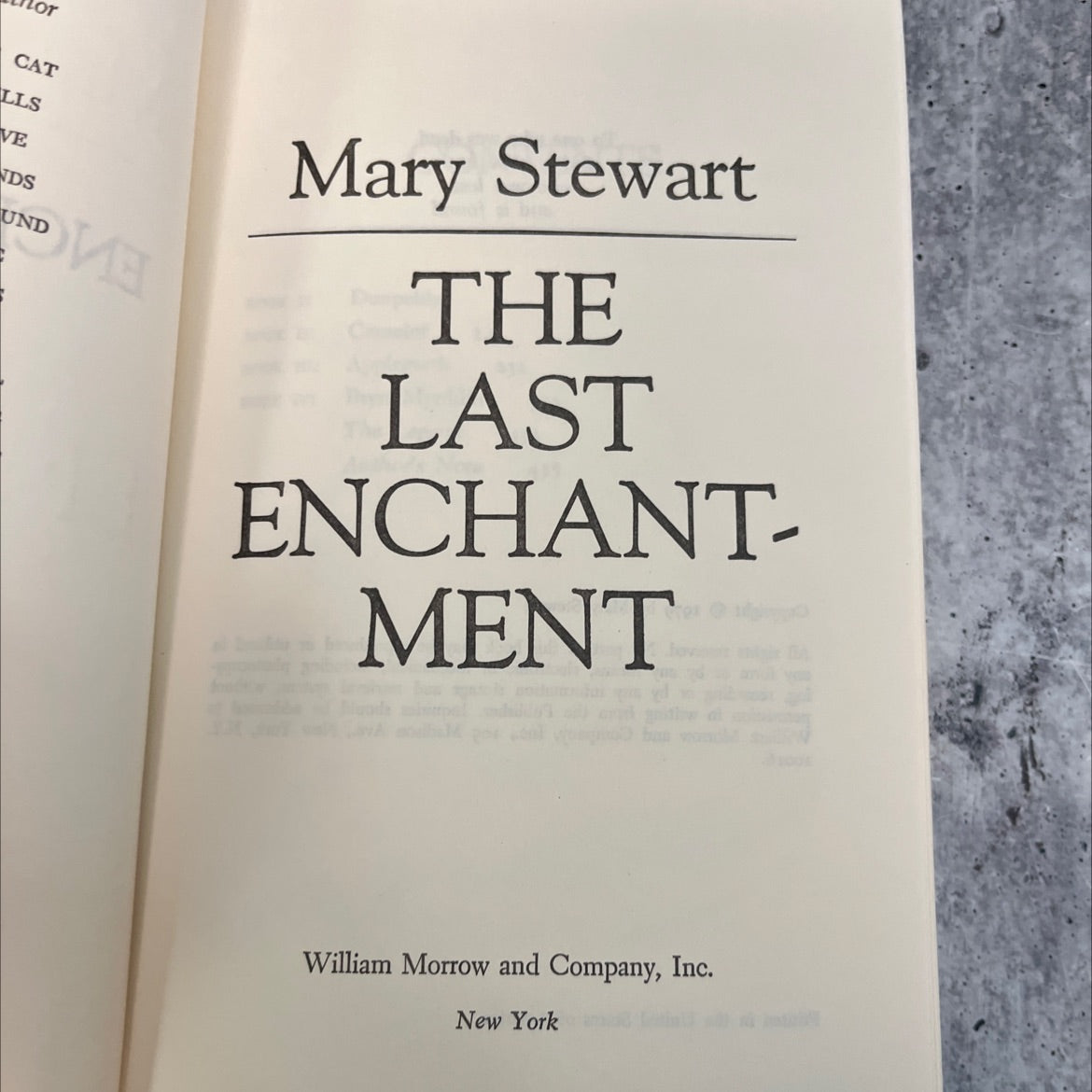 the last enchantment book, by Mary Stewart, 1979 Hardcover, Vintage image 2