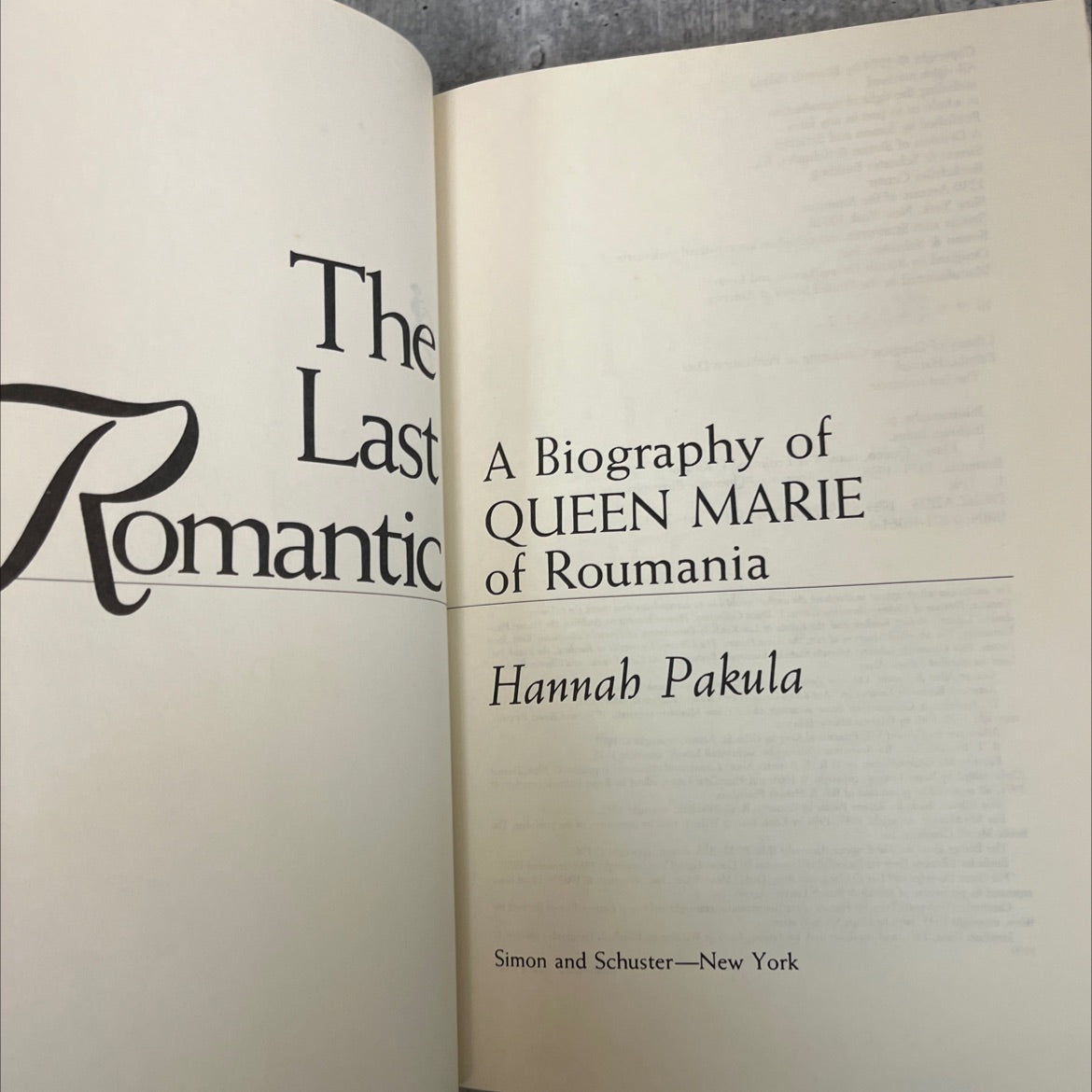 the last romantic a biography of queen marie of roumania book, by hannah pakula, 1984 Hardcover image 2