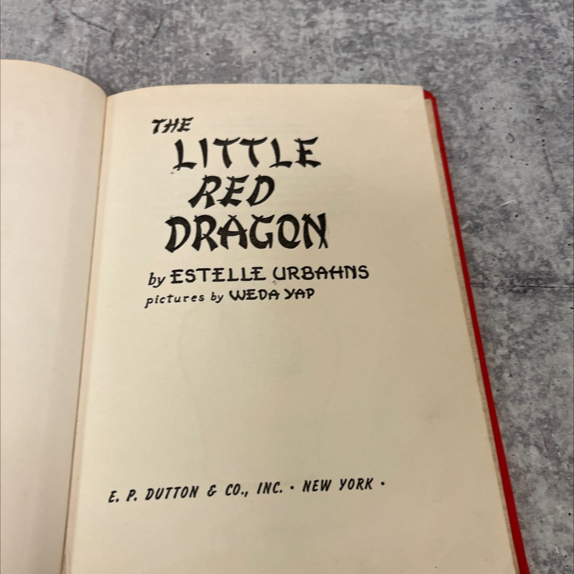 the little red dragon book, by estelle urbans, 1947 Hardcover image 2