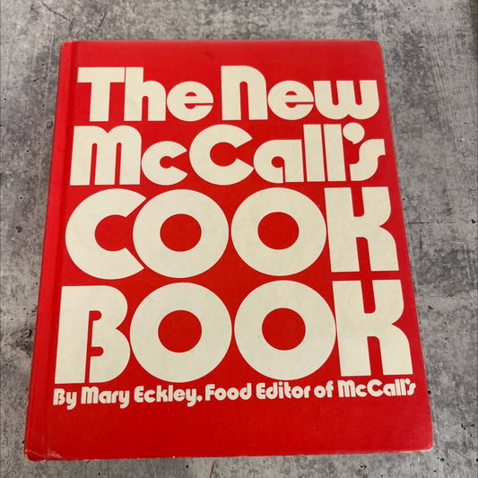 the new mccall's cookbook book, by Mary Eckley, 1973 Hardcover image 1