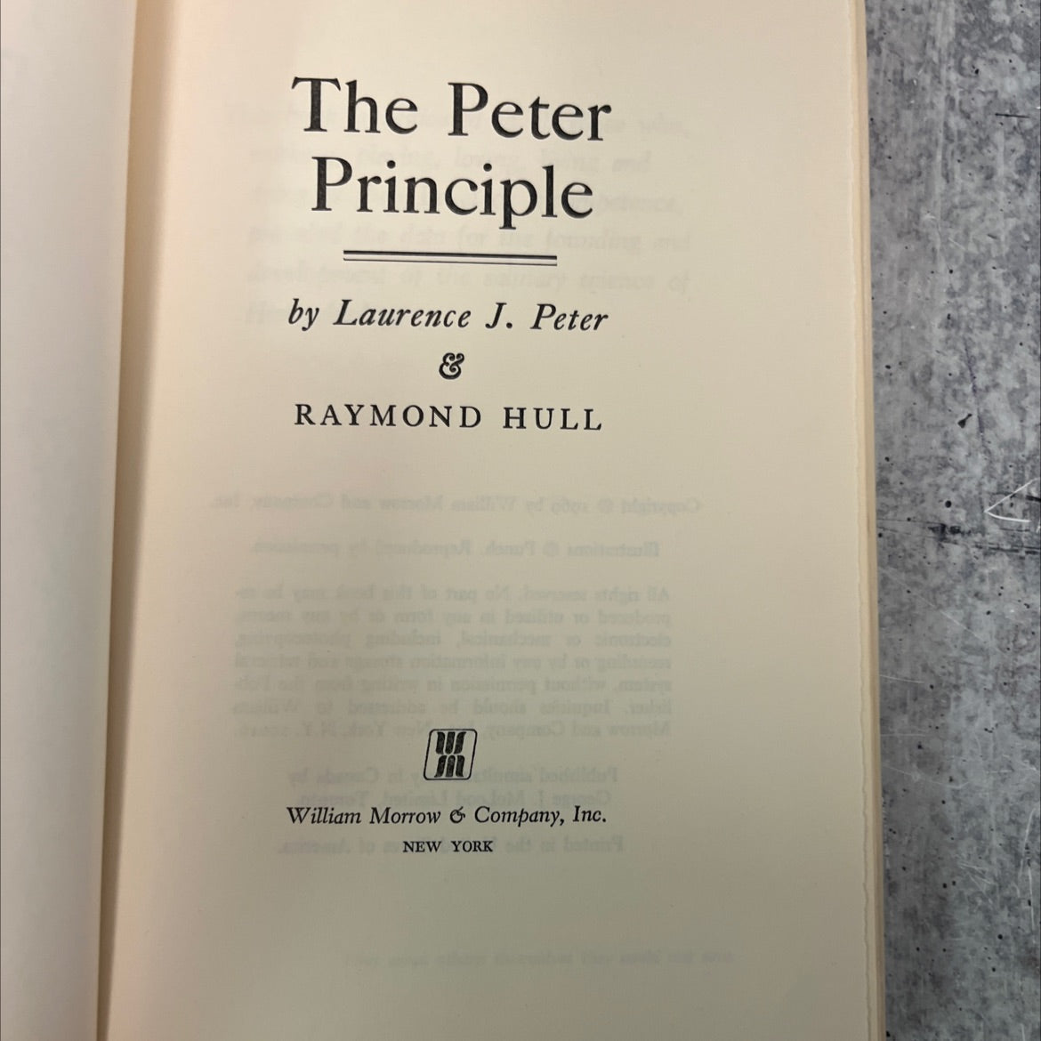 the peter principle book, by laurence j. peter & raymond hull, 1969 Hardcover, Vintage image 2