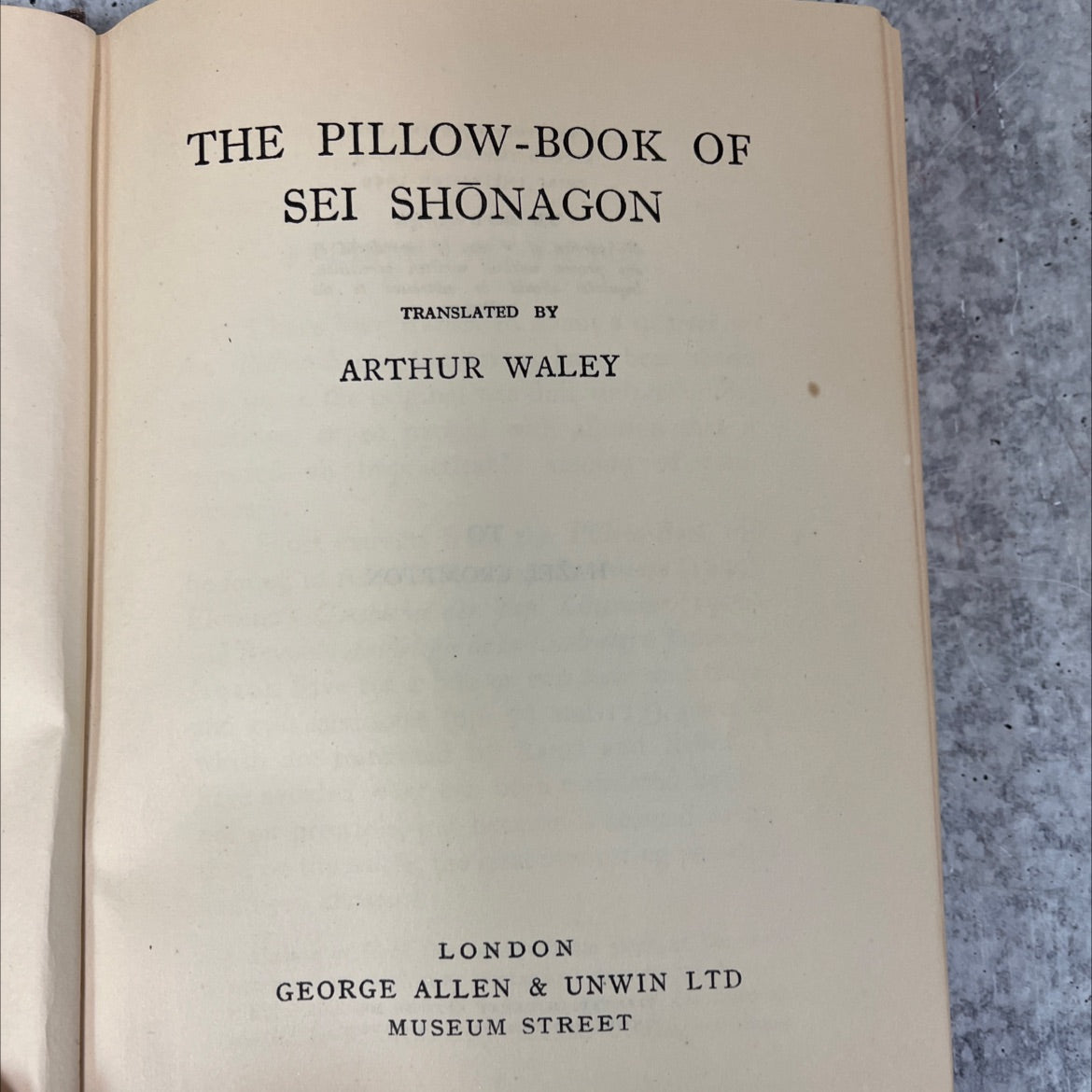 the pillow-book of sei shonagon book, by sei shonagon, 1949 Hardcover, Vintage image 2