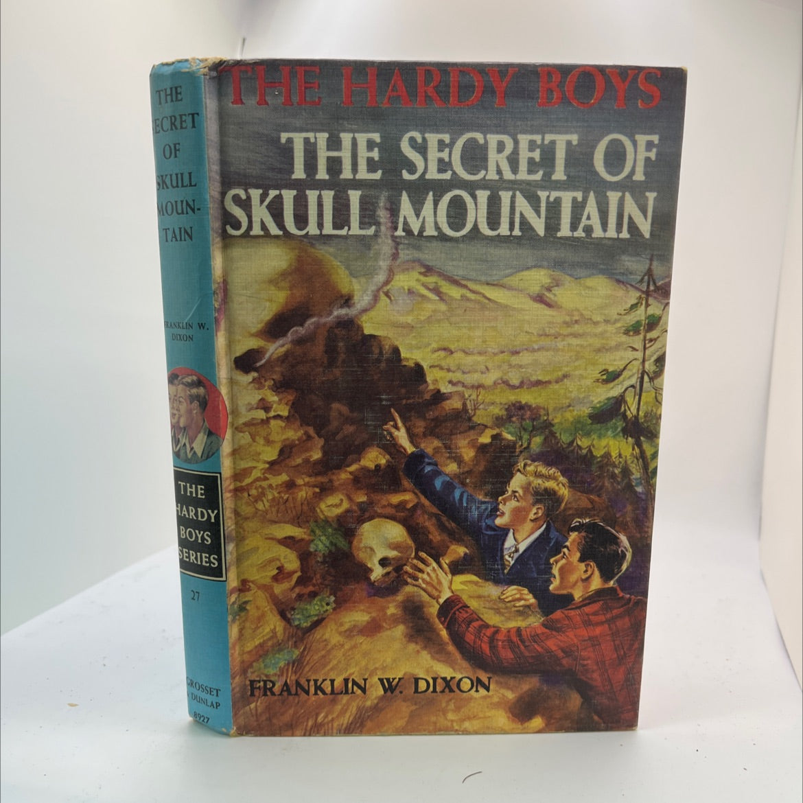 the secret of skull mountain book, by franklin w. dixon, 1948 Hardcover image 1