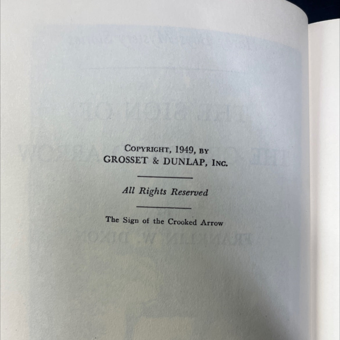 the sign of the crooked arrow book, by franklin w. dixon, 1949 Hardcover image 3