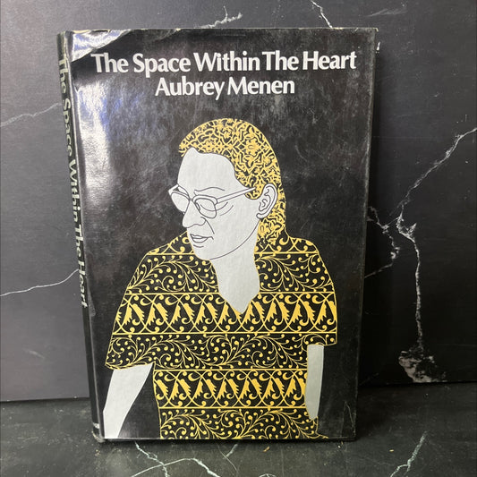 the space within the heart book, by aubrey menen, 1970 Hardcover, First Edition, Vintage image 1