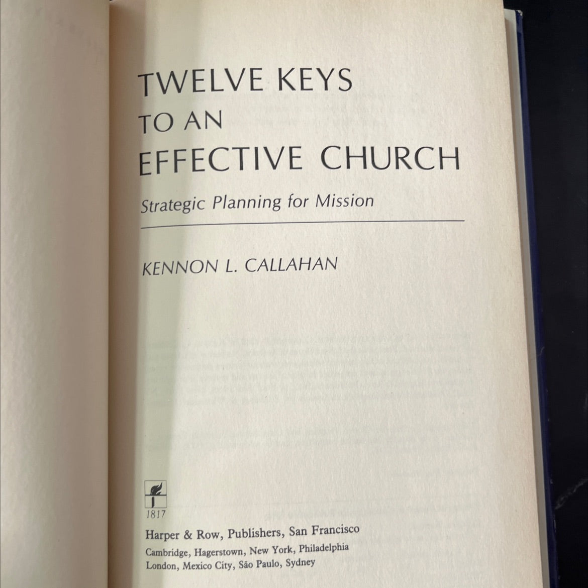 twelve keys to an effective church book, by kennon l. callahan, 1983 Hardcover, Vintage image 2