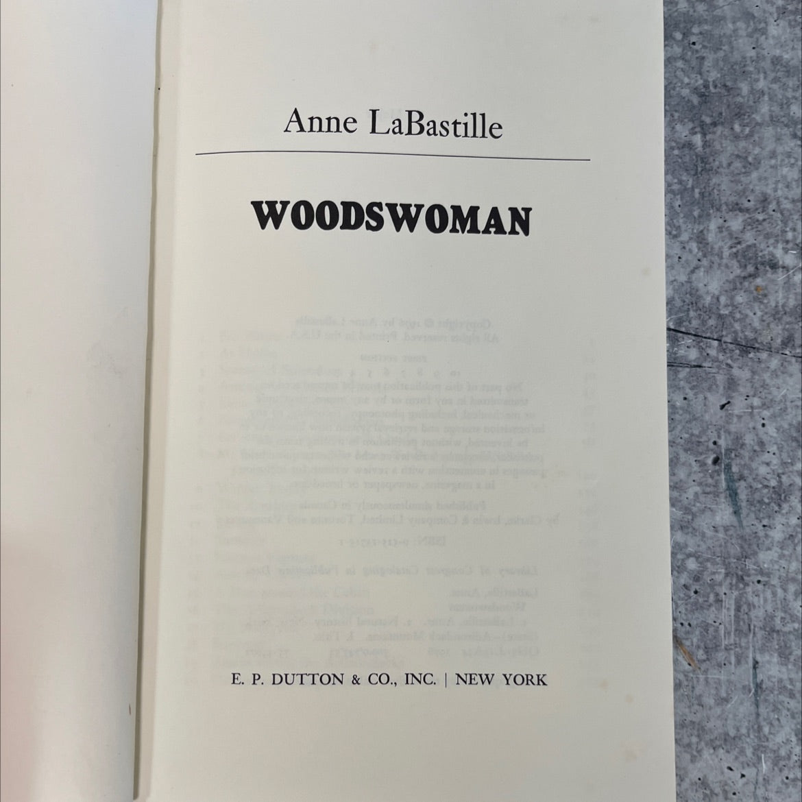 woodswoman book, by Anne LaBastille, 1976 Hardcover, Vintage image 2