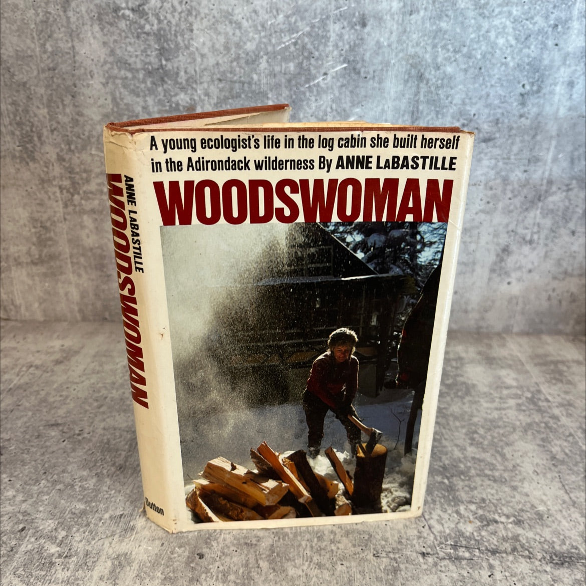 woodswoman book, by Anne LaBastille, 1976 Hardcover, Vintage image 1